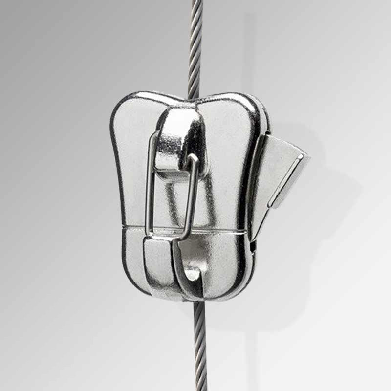 Adjustable Zipper Security Hook – Steel Wire Zipp Lock for Display & Hanging Systems